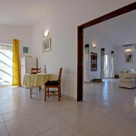 וילה Casa Canela סאו בראס דה אלפורטל
